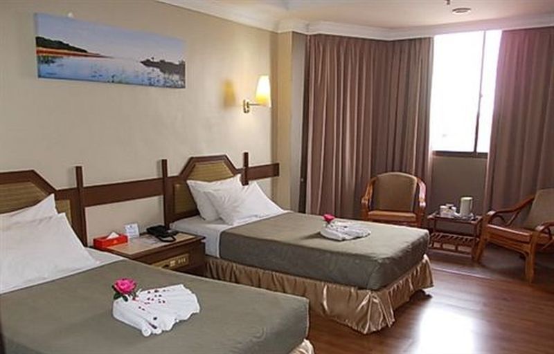 Hotel Grand Crystal Alor Setar Eksteriør bilde